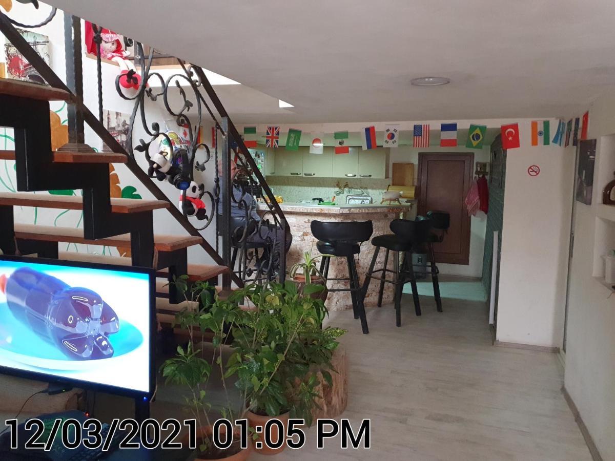 Happy Pandasn12 Hotel Borjomi Luaran gambar